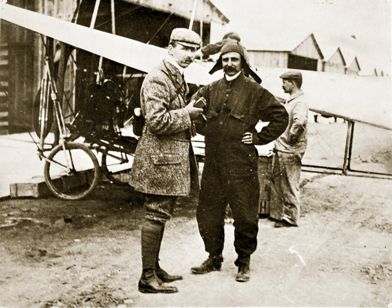 Bleriot dopo aver attraversato il canale, stampa di James Jarche, 1909 da French Photographer