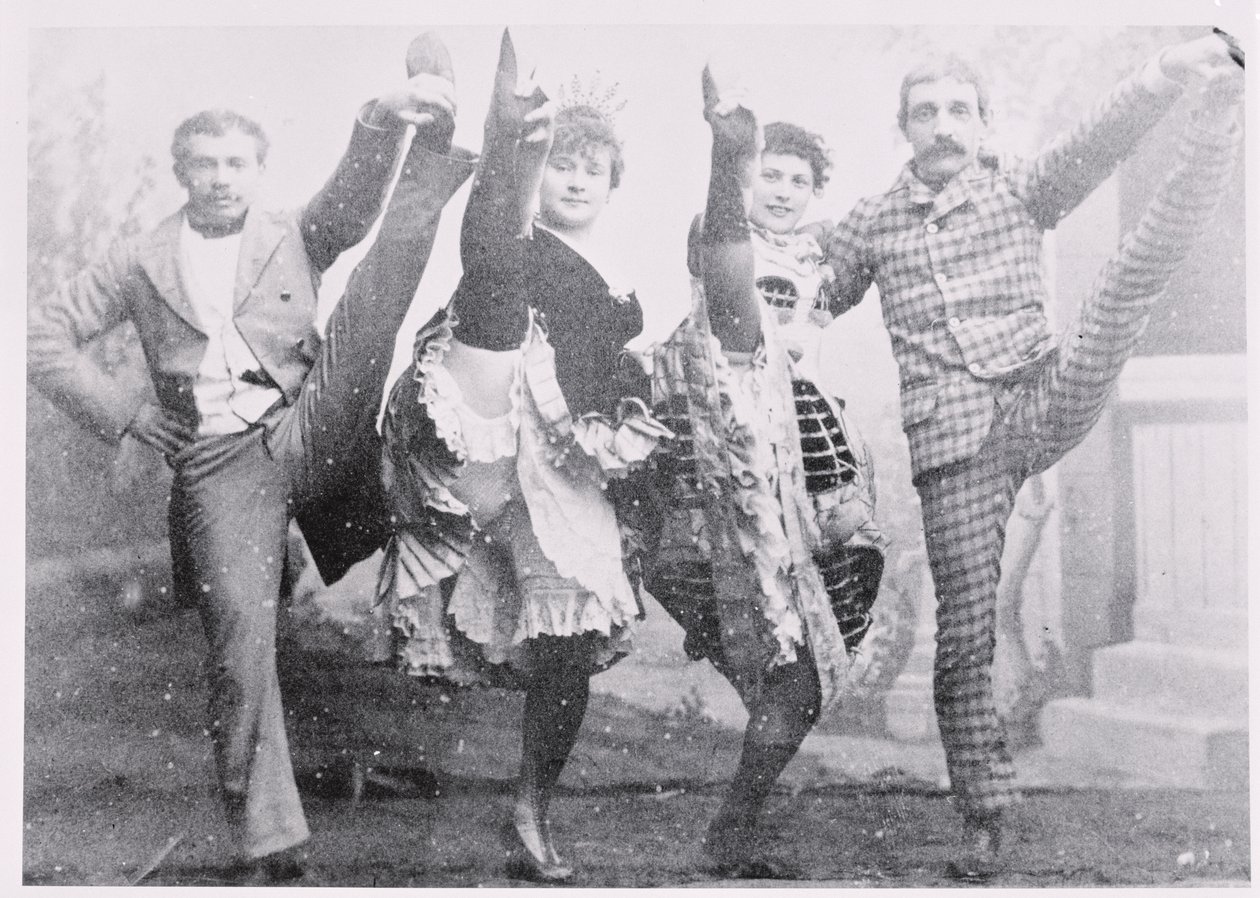 Ballando il Can-Can, fine XIX secolo da French Photographer
