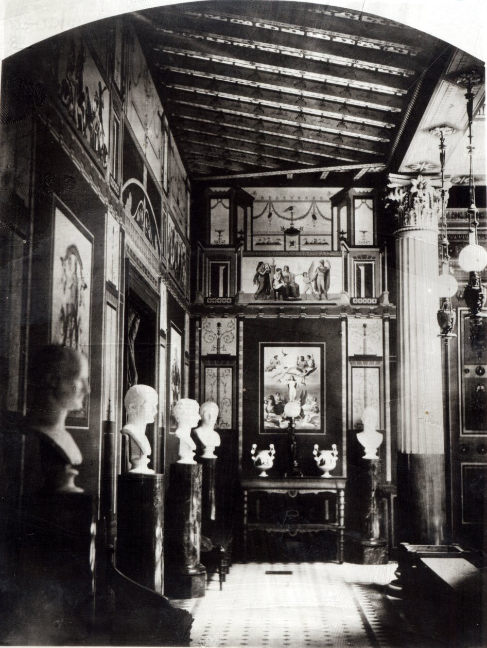 Interno del Palais Pompeian del Principe Napoleone da French Photographer