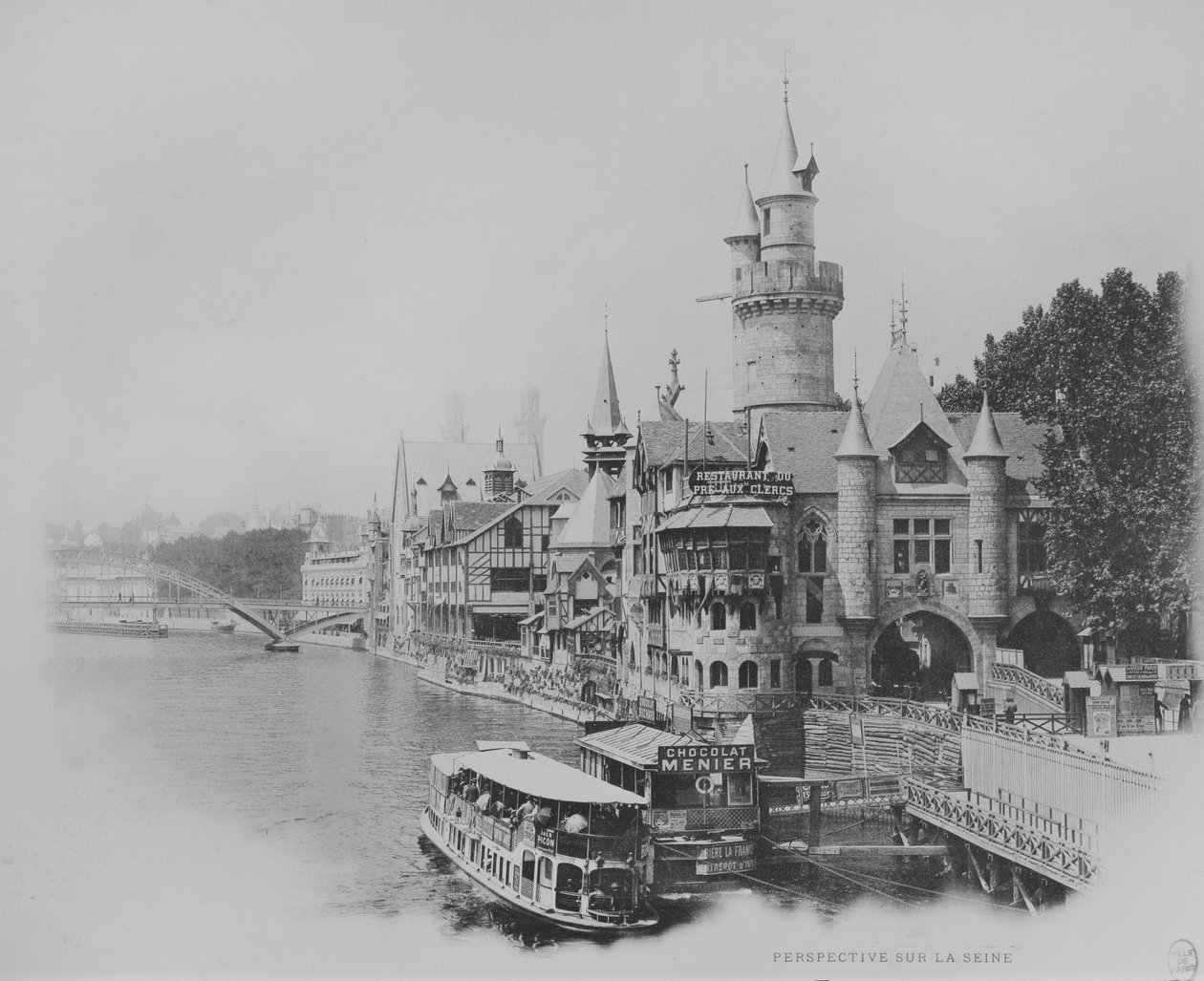 Ristorante Le Pré aux Clercs - Esposizione Universale di Parigi, 1900 da French Photographer
