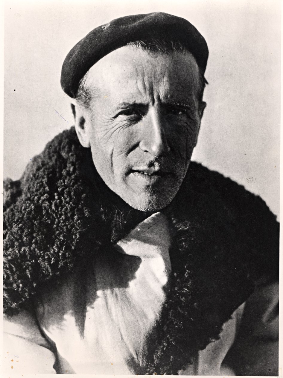 Pierre Teilhard de Chardin da French Photographer