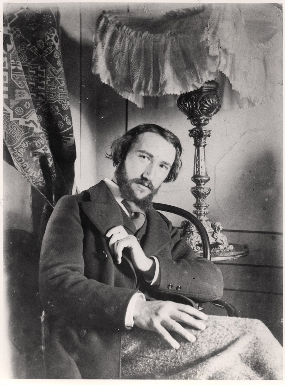 Ritratto di Andre Gide nel suo appartamento a Parigi, 1894 da French Photographer