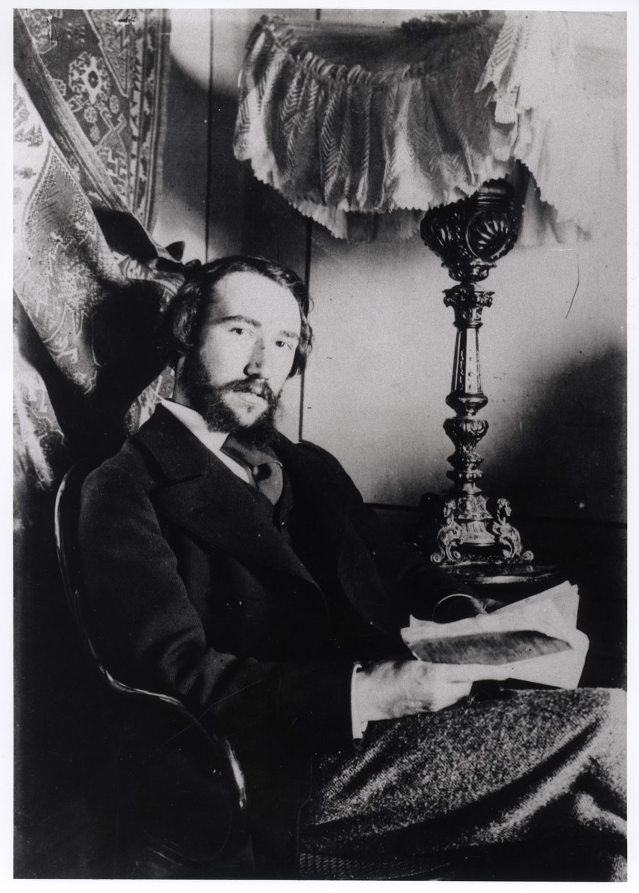 Ritratto di Andre Gide (1869-1951) nel suo appartamento a Parigi, 1894 da French Photographer
