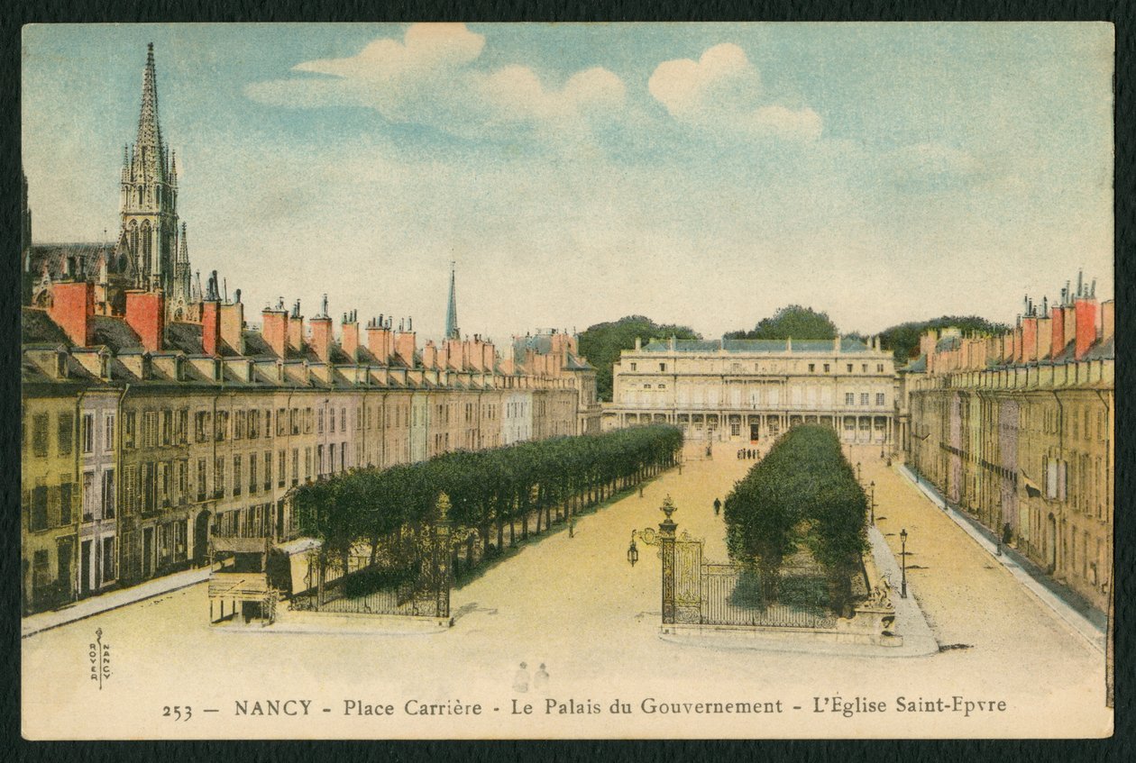 Cartolina raffigurante la Square de La Carriere, il Palais du Gouvernement e la Chiesa di Saint-Epvre a Nancy, Francia, c.1920 da French Photographer