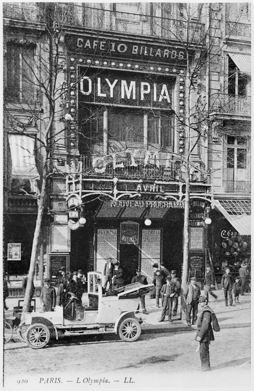 Cartolina raffigurante il music hall Olympia, 28 Boulevard des Capucines, Parigi, inizio XX secolo da French Photographer