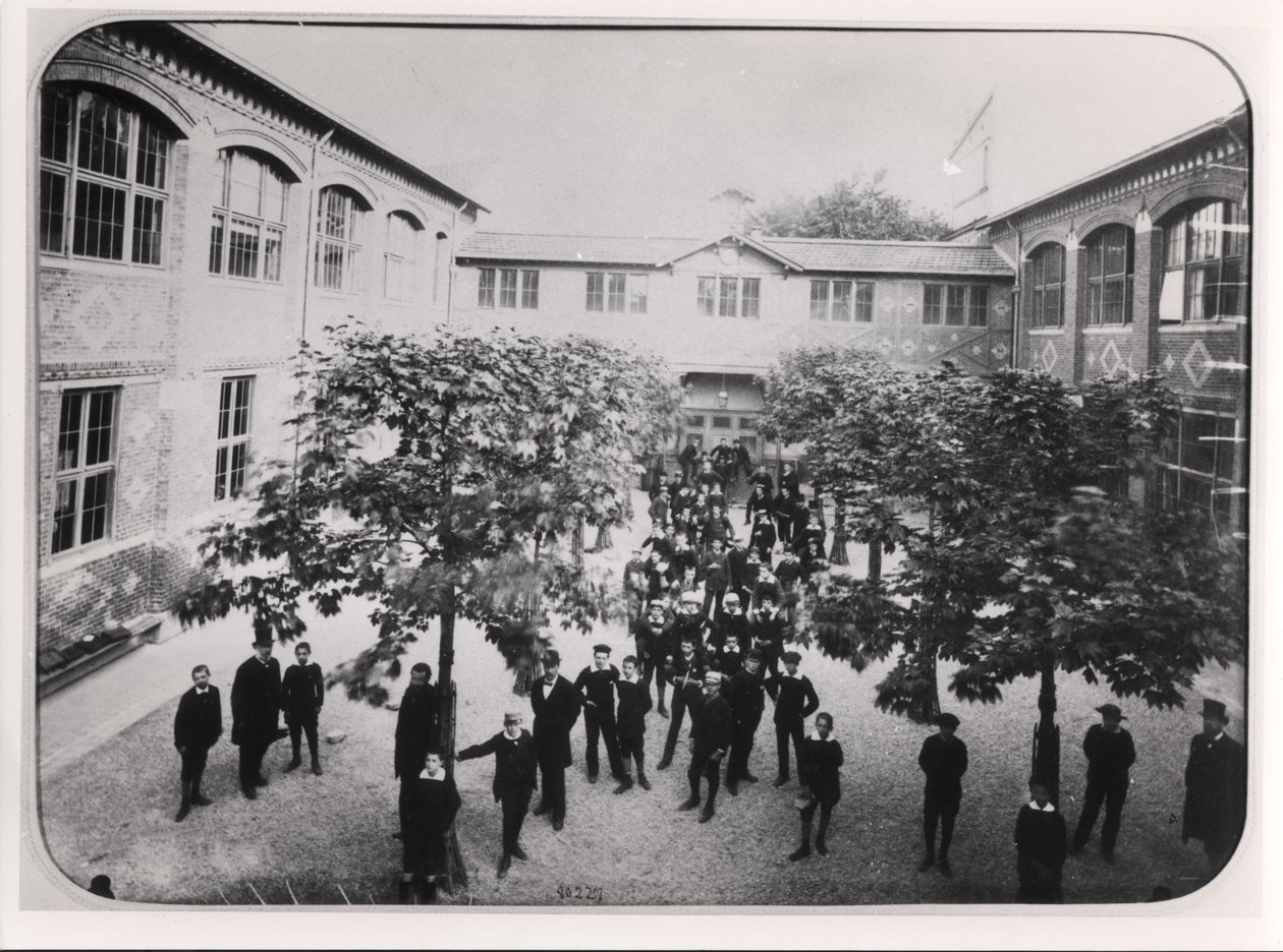 Scuola in Alsazia, 1883-89 da French Photographer