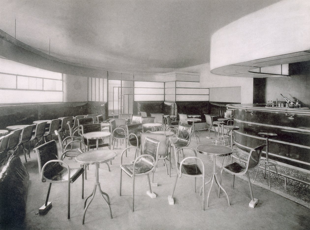 Il Bar Diamand, progettato da Charavel, Melendes e Colombier, anni 1920 da French Photographer