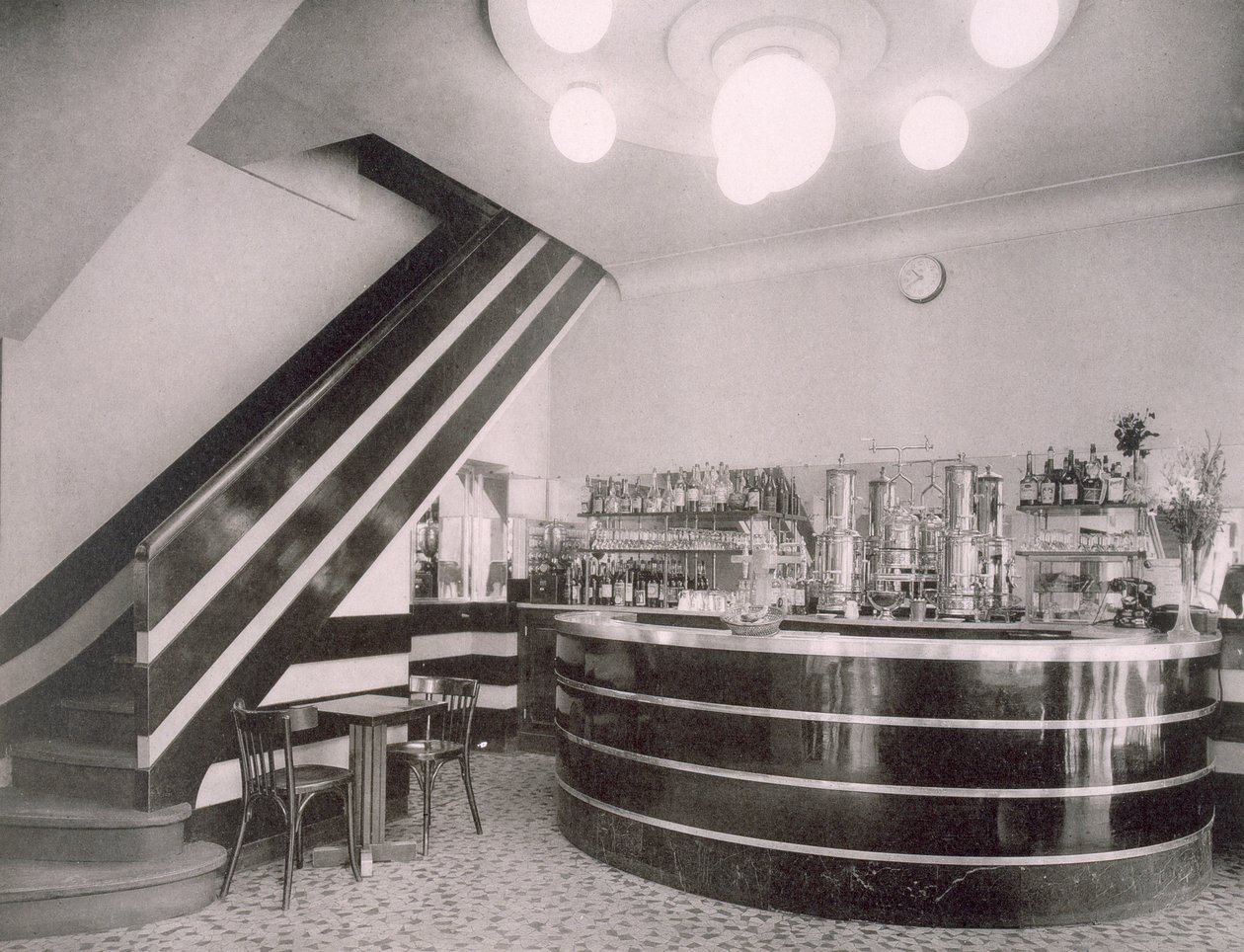 Il Bar Torcy, progettato da Deschanel e J. Dussolier, anni 1920 da French Photographer