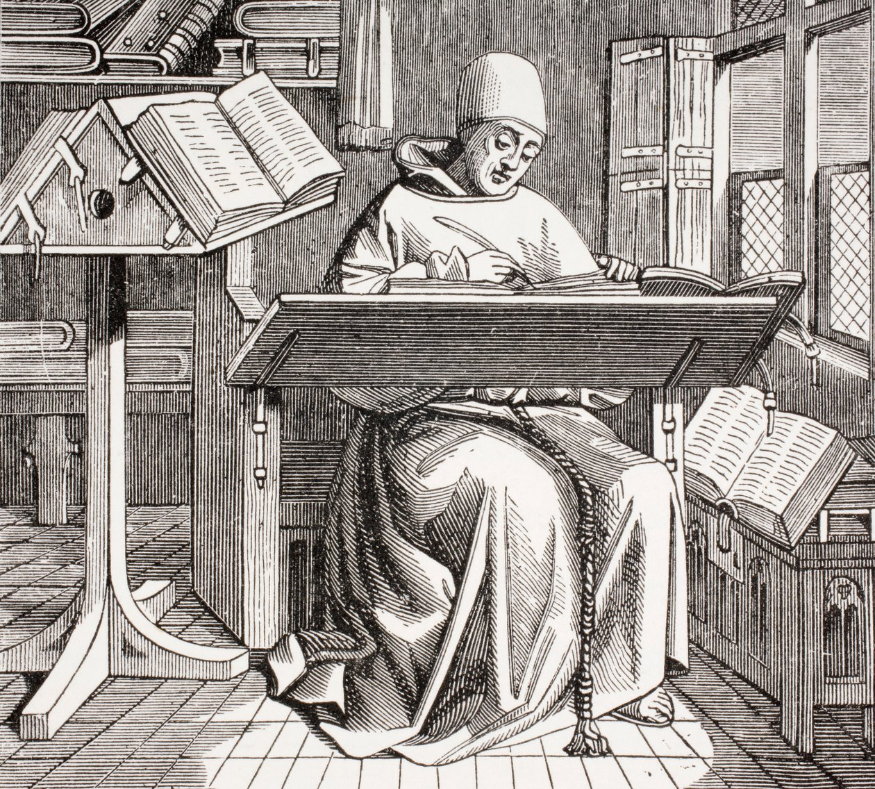Un monaco scriba circondato da manoscritti e libri alla sua scrivania, da un