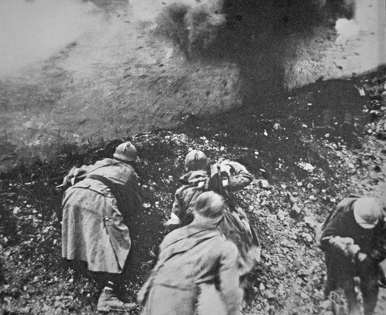 Fanteria francese sotto il fuoco dell