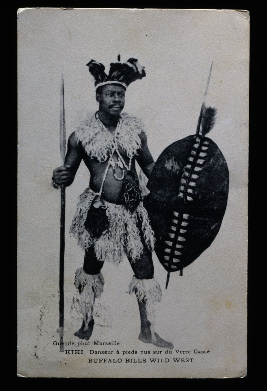 Kiki, ballerina che si esibiva a piedi nudi su vetri rotti, Buffalo Bill (William Frederick Cody) da French Photographer