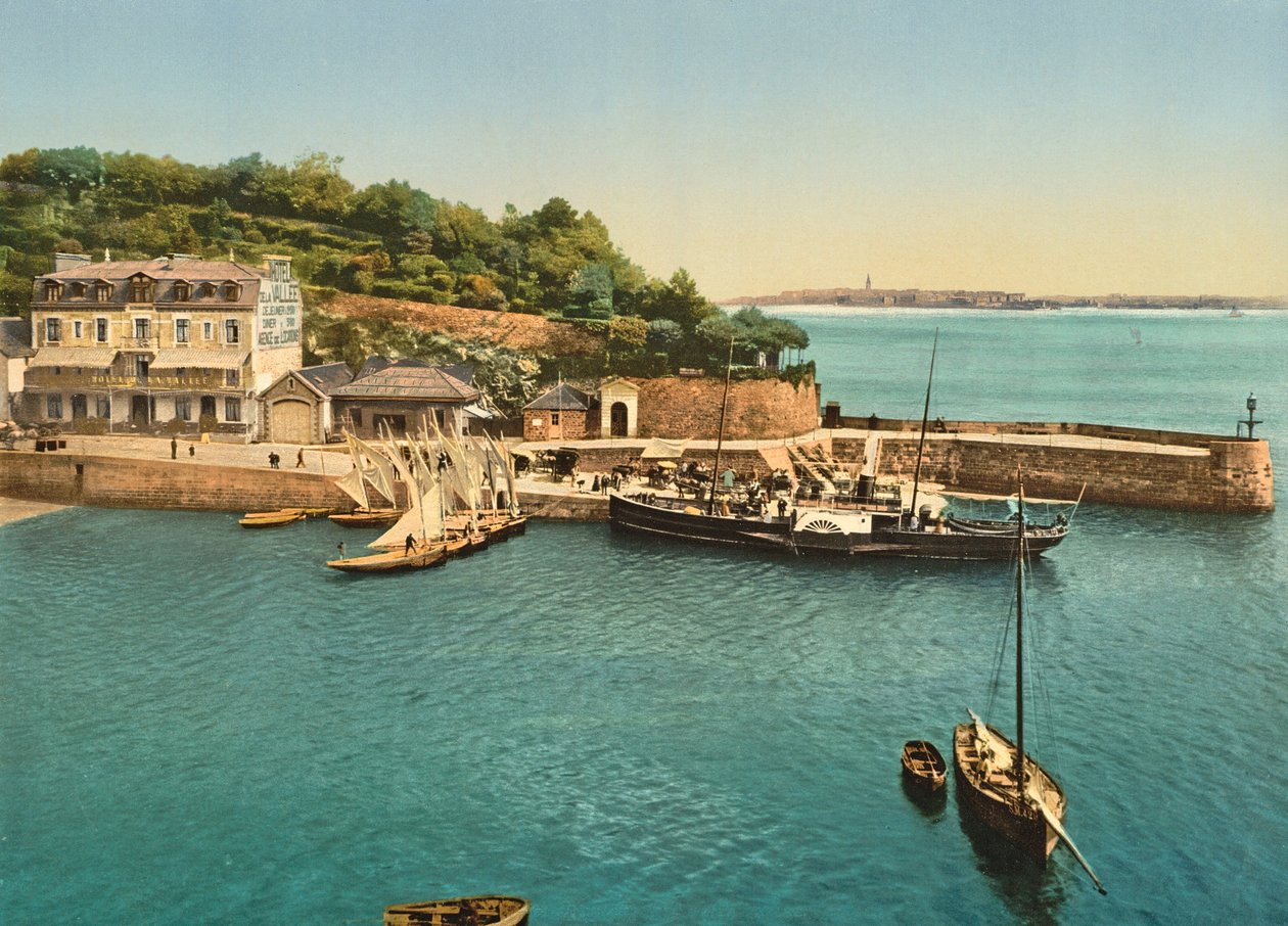 La Bec de la Vallee, Dinard da French Photographer