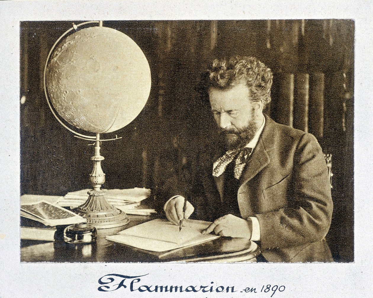 Ritratto di Camille Flammarion (1842-1925), astronomo francese da French Photographer
