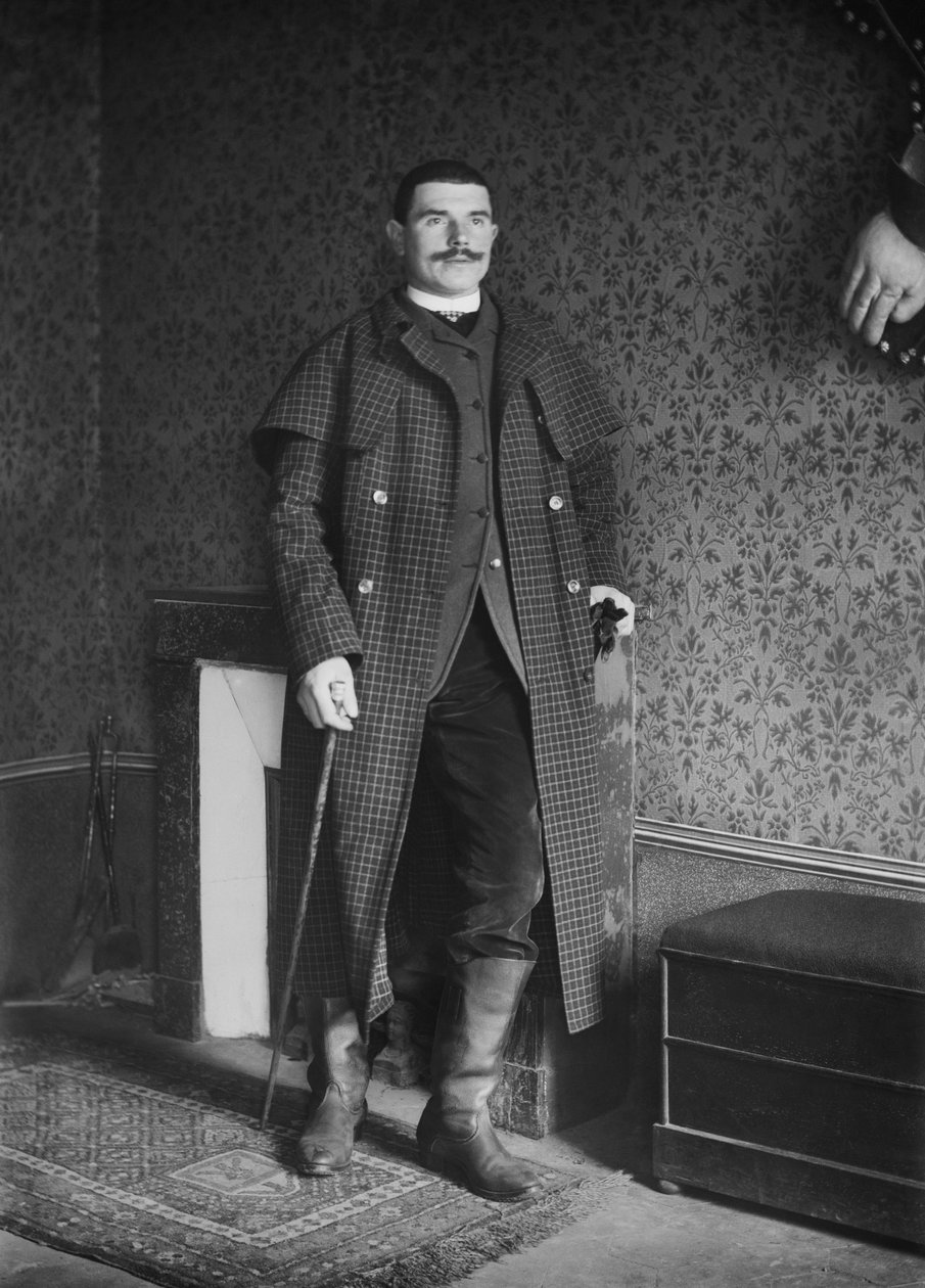 Ritratto di un uomo, regione di Bourmont in Haute-Marne, circa 1880. Fotografia. Collezione Ducos. da French Photographer