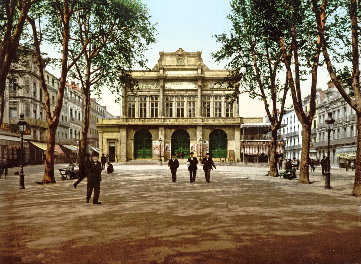 Il Teatro Municipale a Béziers, Francia, 1890-1900 da French Photographer