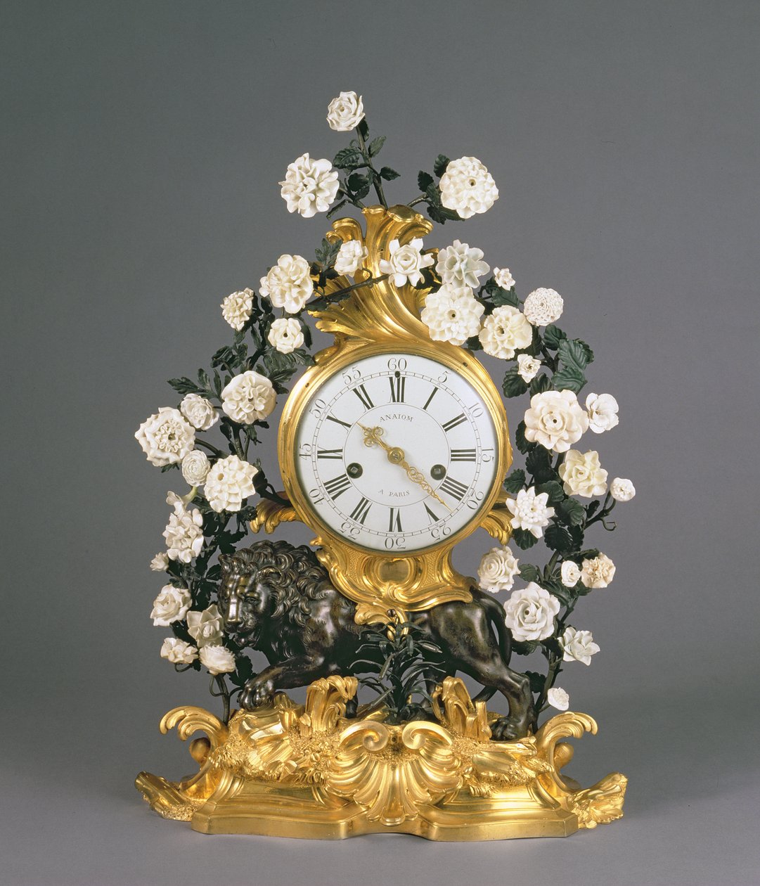 Orologio Luigi XV, Vincennes/Mennecy, c.1750 da French School