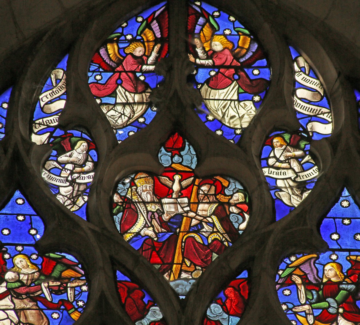 Angeli circondano la Trinità da French School