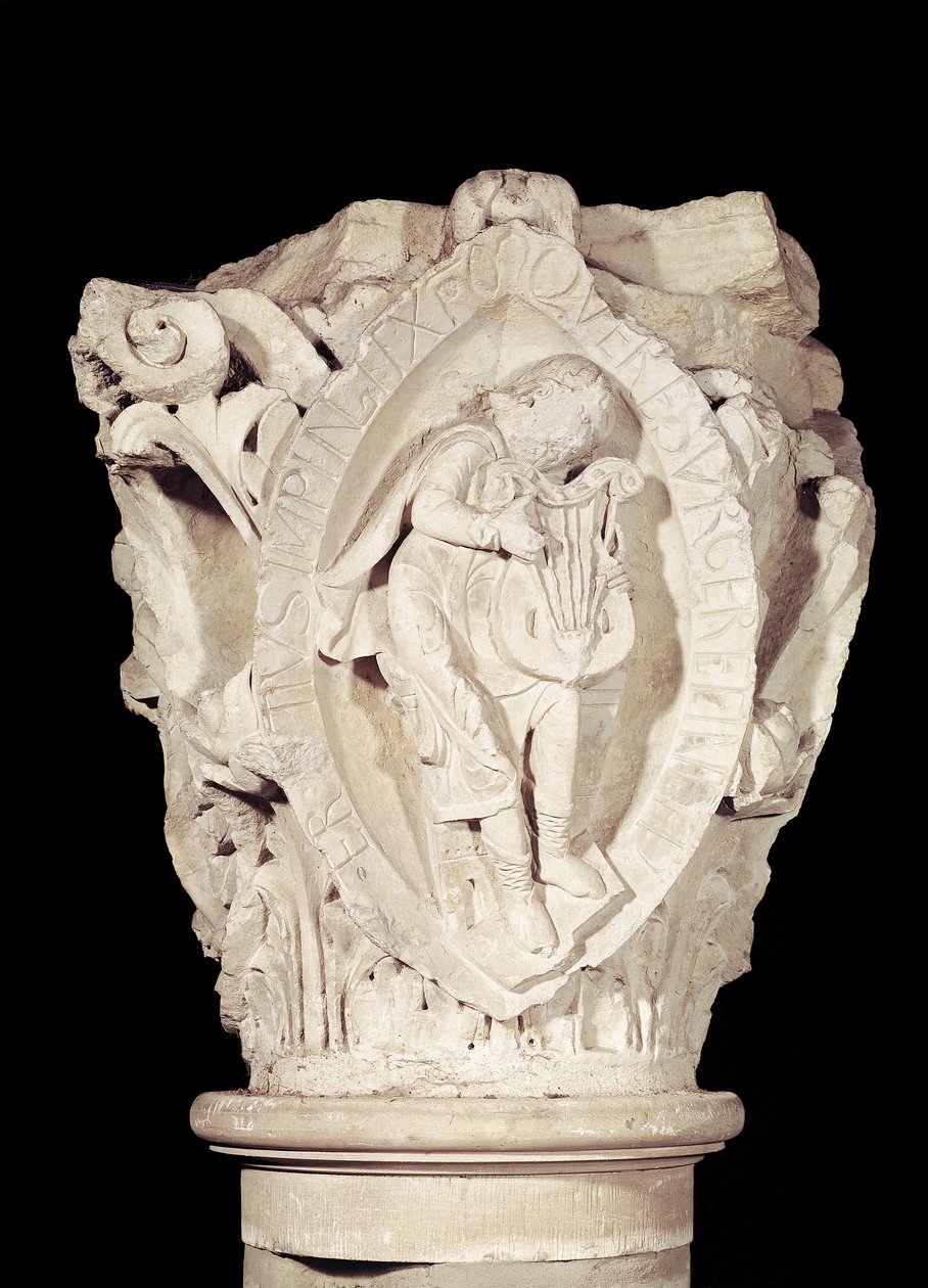 Capitello che raffigura la Terza Chiave del Canto Piano con un suonatore di liuto, c.1095 da French School