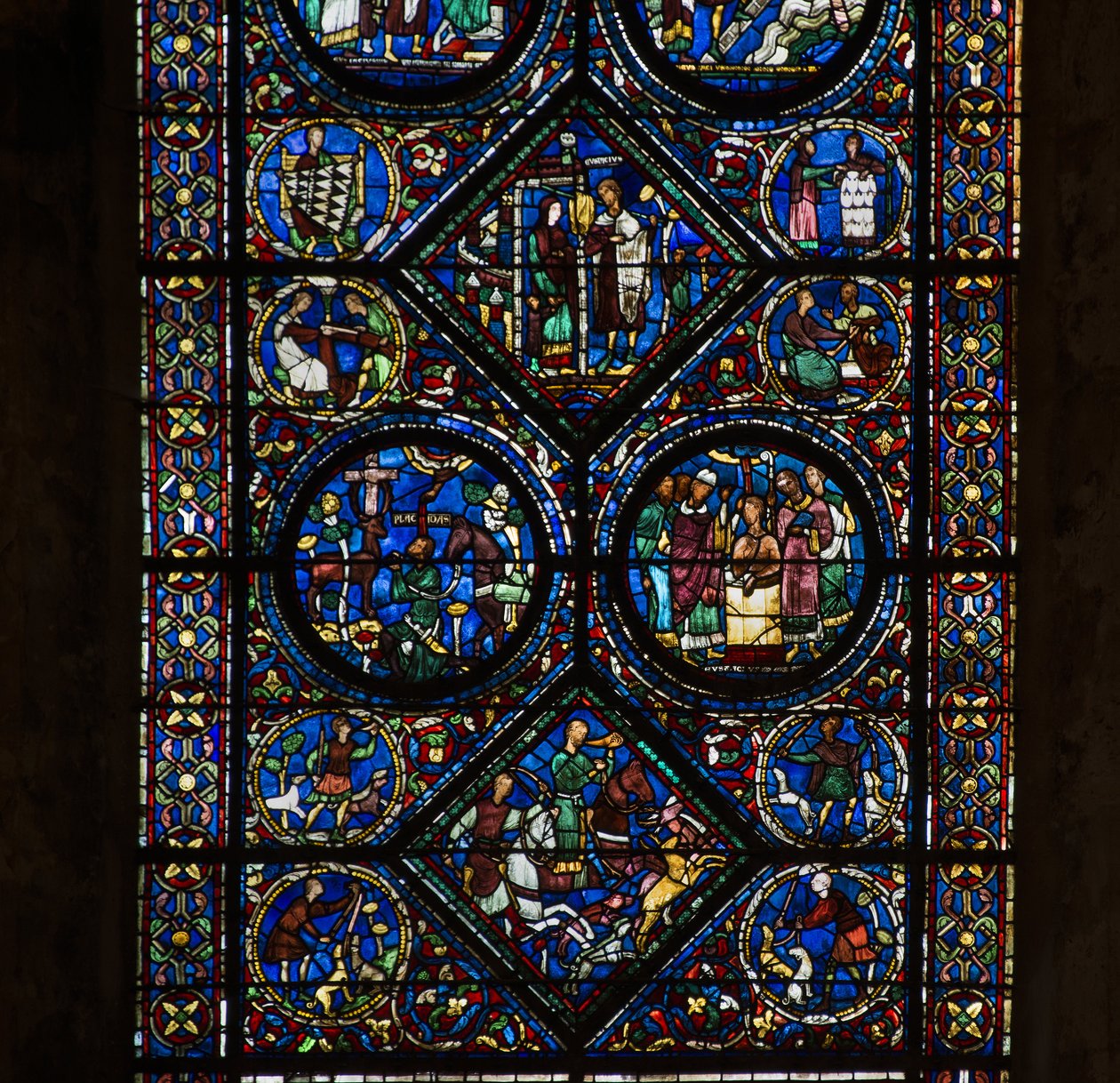 Cattedrale di Chartres, vetrata: vita di San Eustachio, dettaglio basso da French School