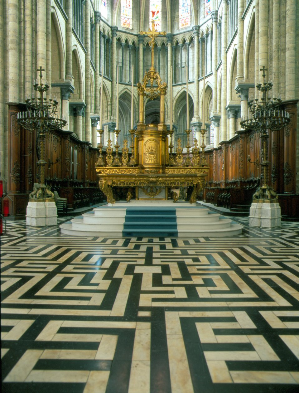 Cattedrale di Saint Omer (Nord 59): Altare e labirinto da French School