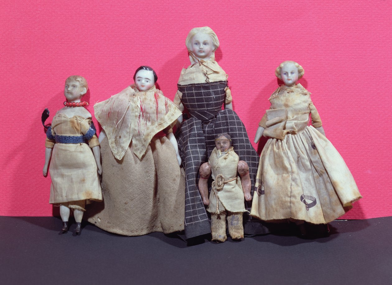 Collezione di bambole, possibilmente usate da Honoré de Balzac (1799-1850) come promemoria per La Comédie Humaine da French School