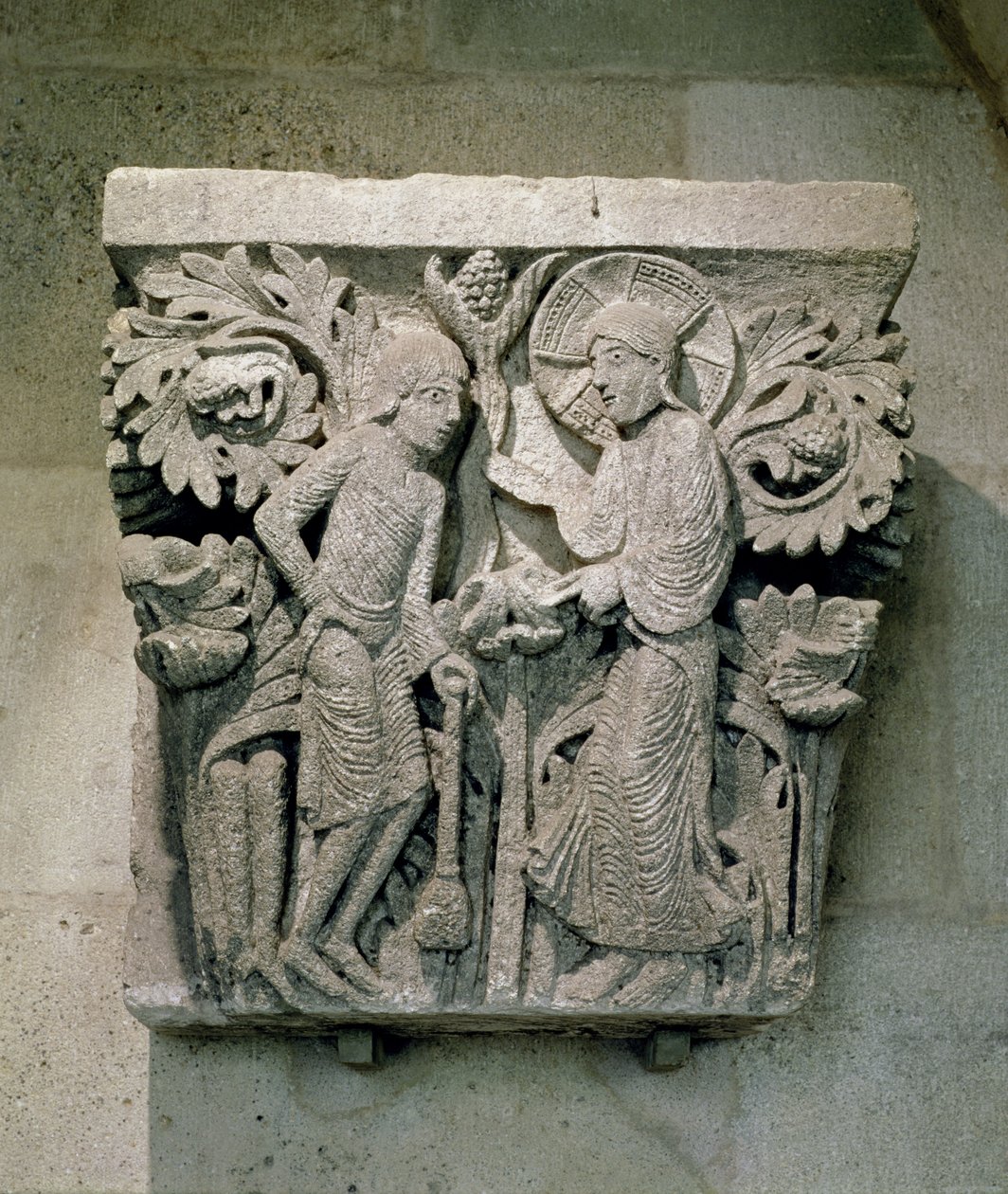 Capitello della colonna raffigurante Cristo e Giacomo il Minore, c.1125-30 (pietra calcarea) da French School