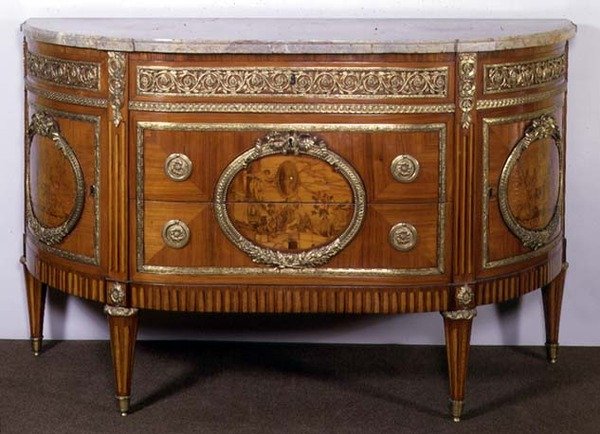Comò, con pannelli di marqueterie in legno di tulipano, montature in bronzo dorato, di Joseph Stockel da French School