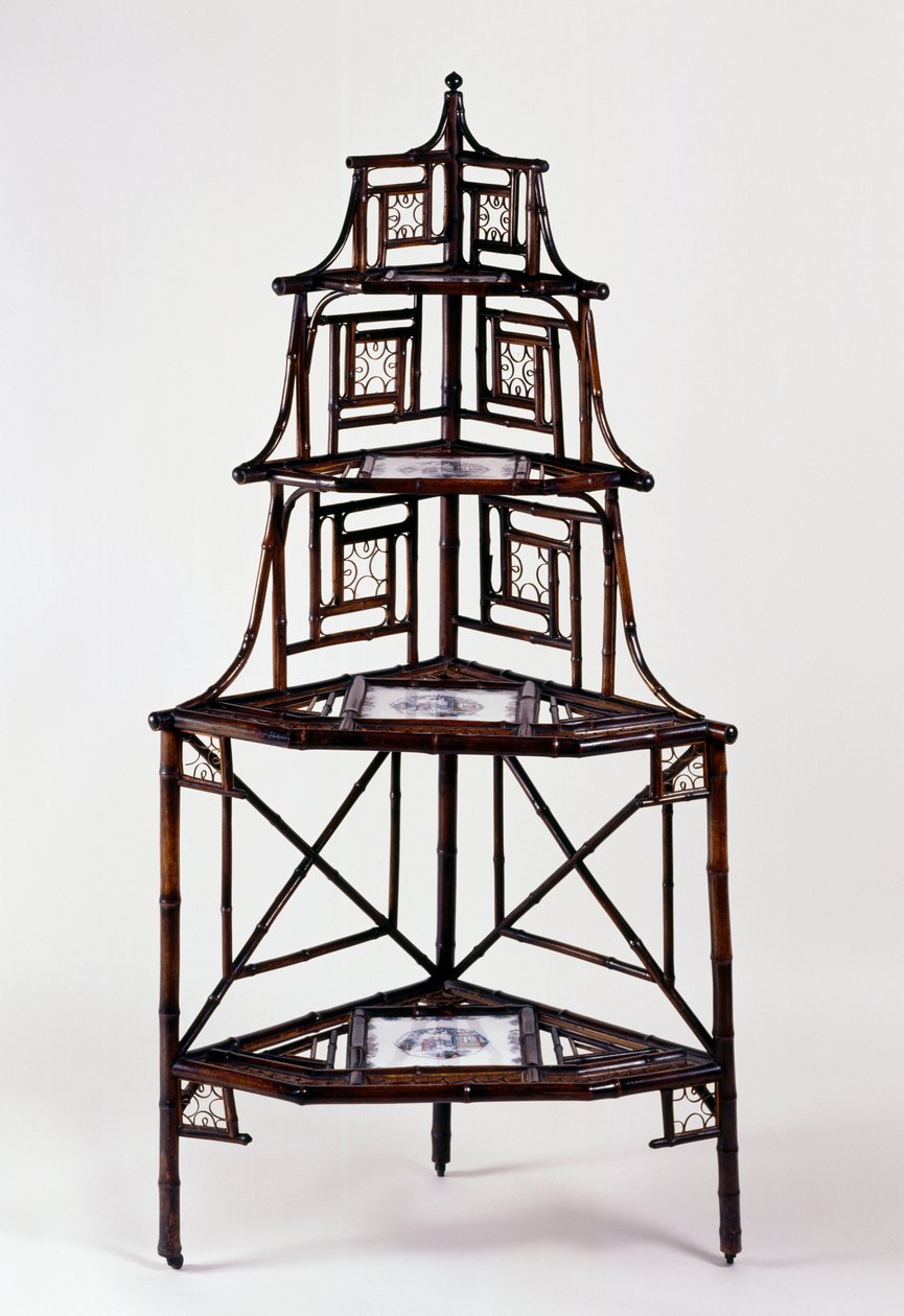 Etagere angolare in bambù in stile Estremo Oriente Secondo Impero (Napoleone III) con piastrelle in maiolica francese e quattro ripiani, seconda metà del XIX secolo, Francia da French School