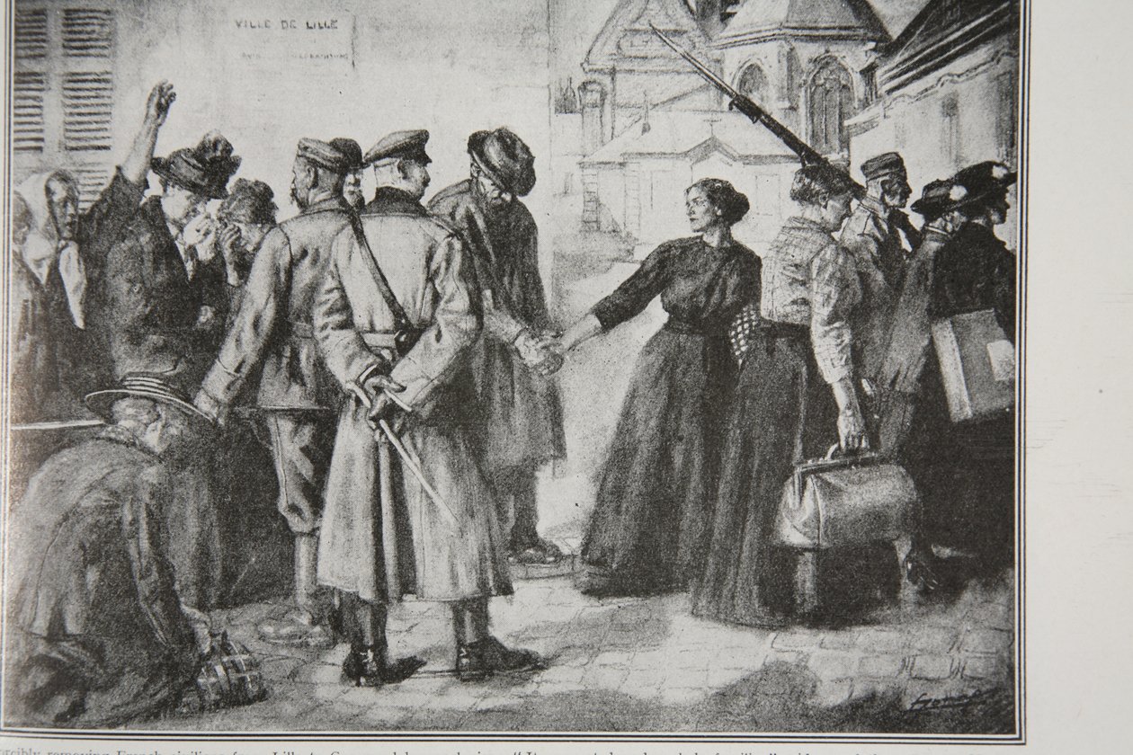 Rimozione forzata dei civili francesi da Lille alle colonie di lavoro tedesche, 1914-19 da French School