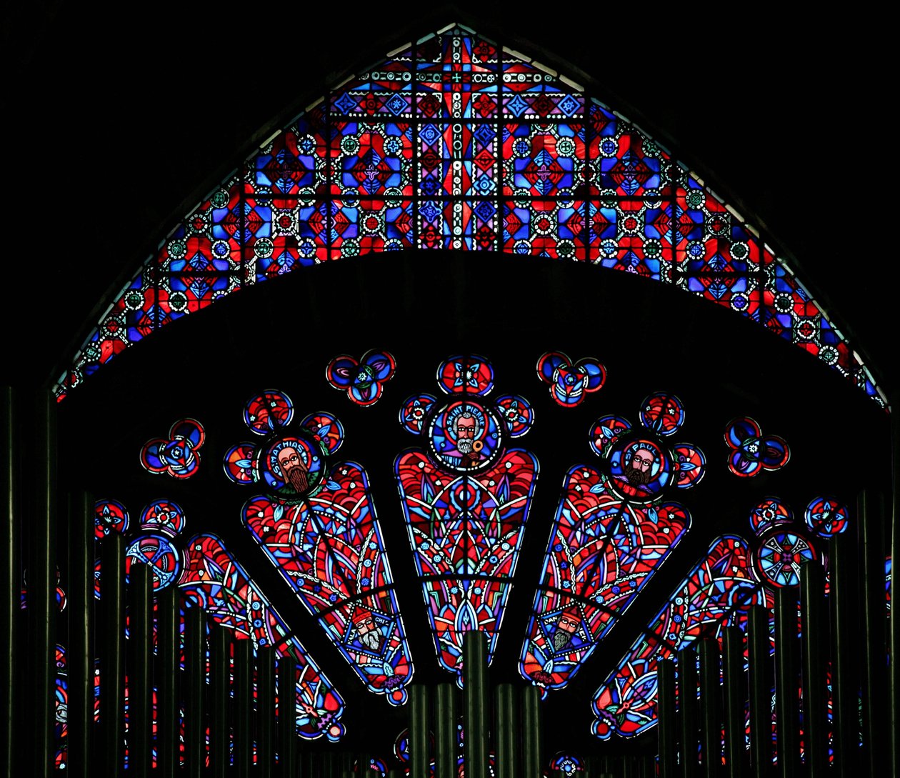Vetro moderno in pietra del XIII secolo da French School