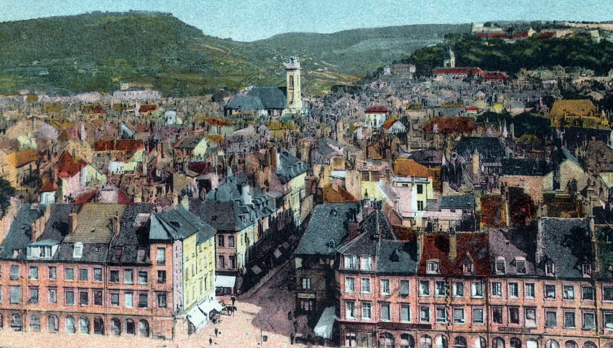 Cartolina della vista dalla Torre di Madeleine, Besançon, c. 1930 da French School