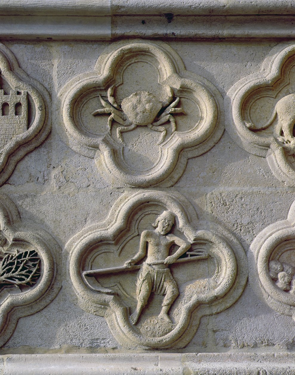 Quadrifogli che raffigurano il Cancro e Giugno, c.1220 da French School