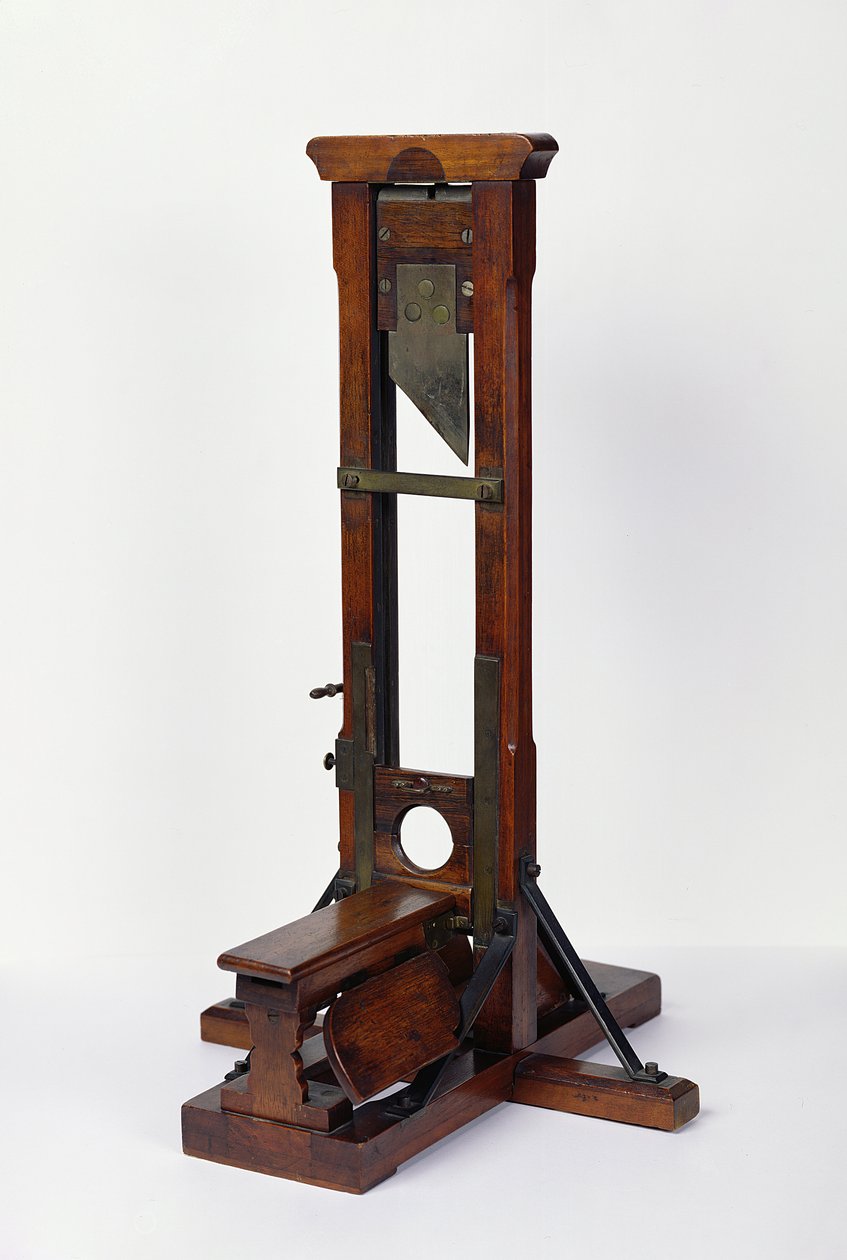 Modello ridotto di una ghigliottina (legno e metallo) da French School