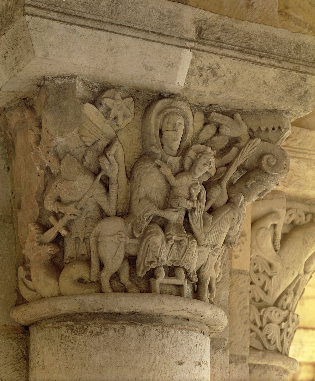 La fuga in Egitto, rilievo del capitello della colonna dalla chiesa dell