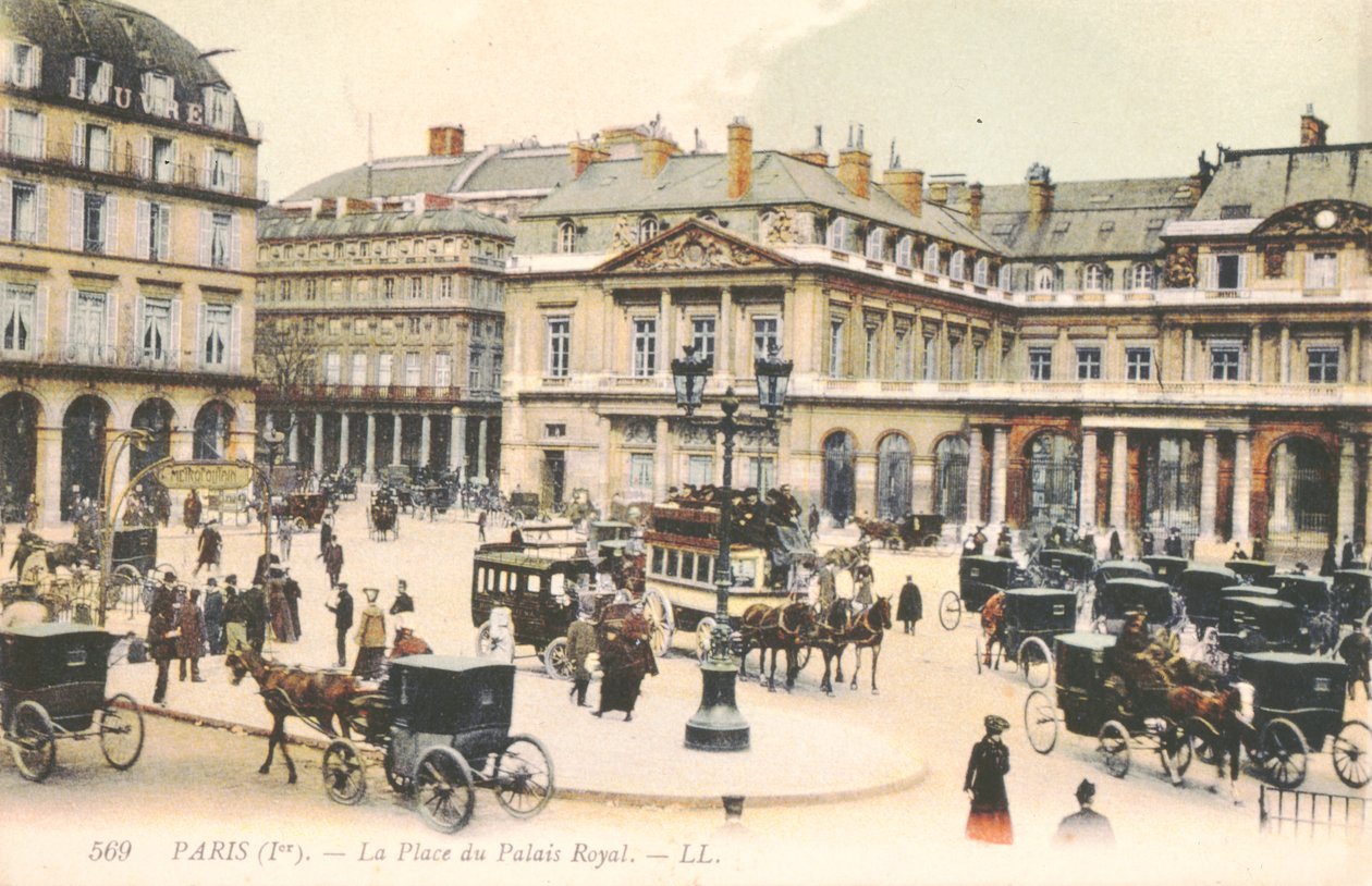 La Place du Palais Royal a Parigi, 1910 da French School