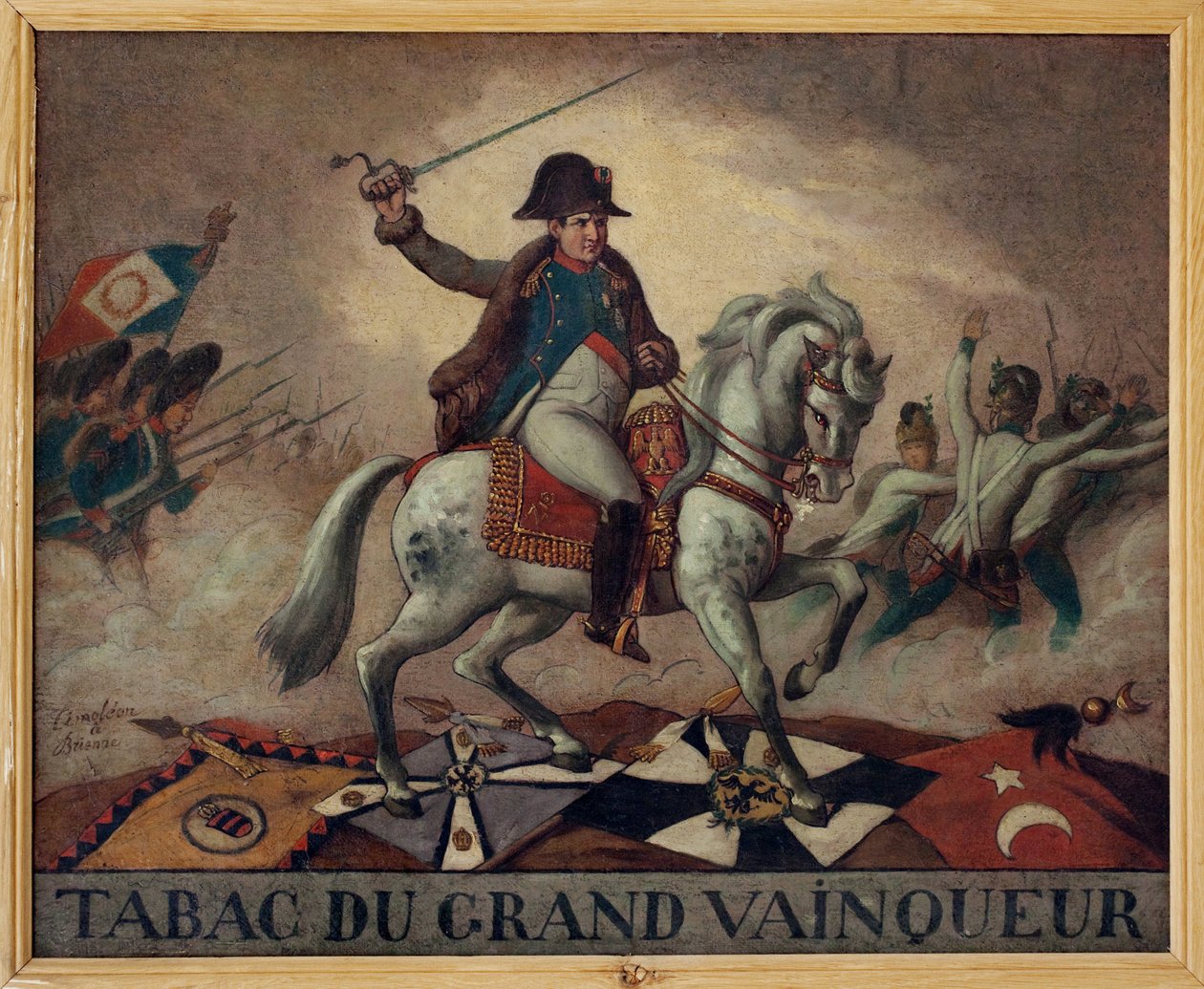 Al tabacco del grande vincitore. (ritratto equestre di Napoleone Bonaparte (1769-1821), che guida le sue truppe in battaglia. Sul retro della tela un quartetto: “Il successo delle sue imprese, / Le sue vittorie in cento battaglie, / Non hanno altri segreti da French School