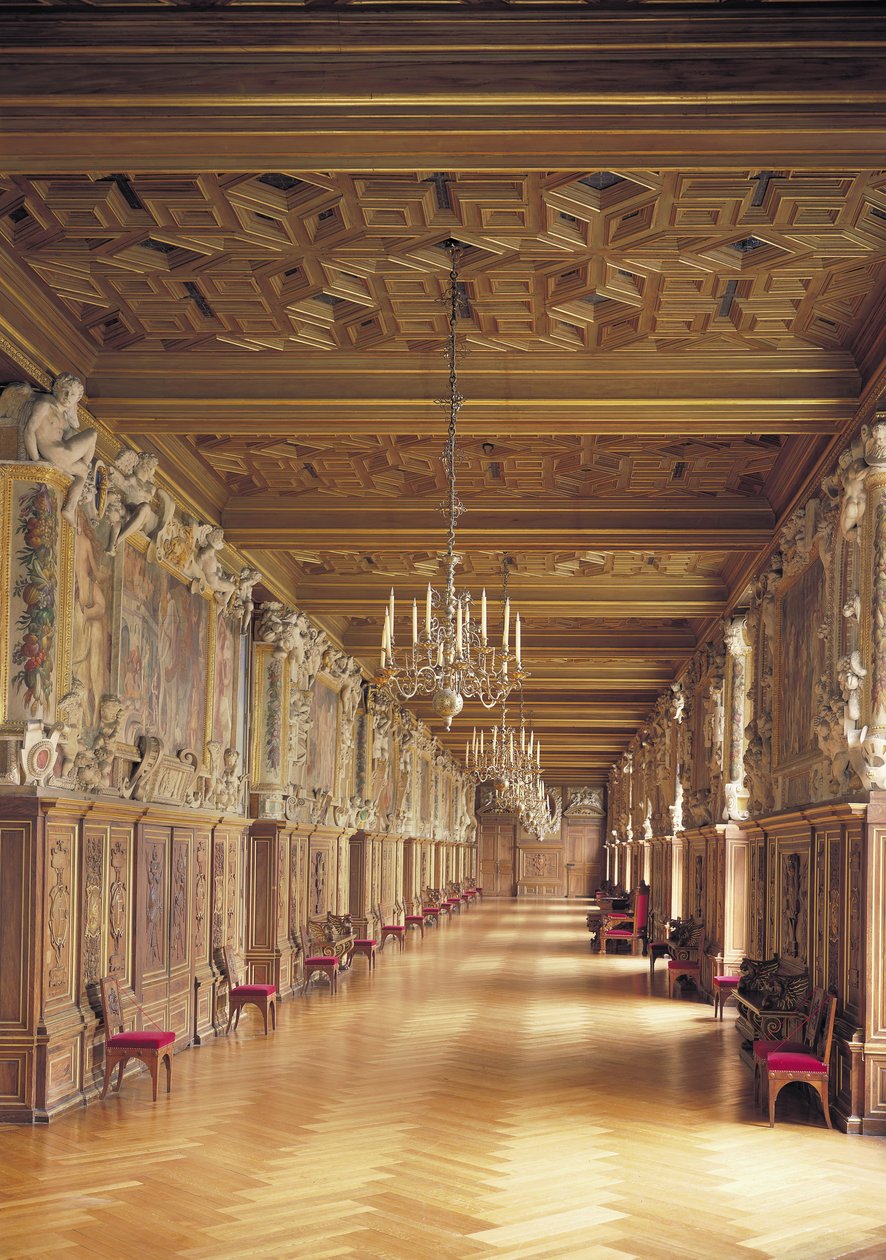 Vista lungo la Galleria di Francesco I, 1530-40 da French School