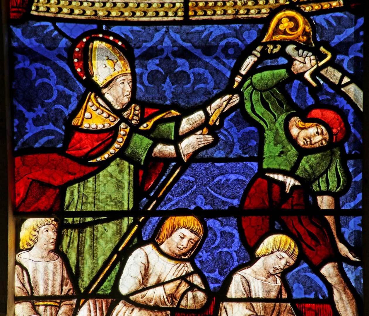 Finestra raffigurante San Nicola all