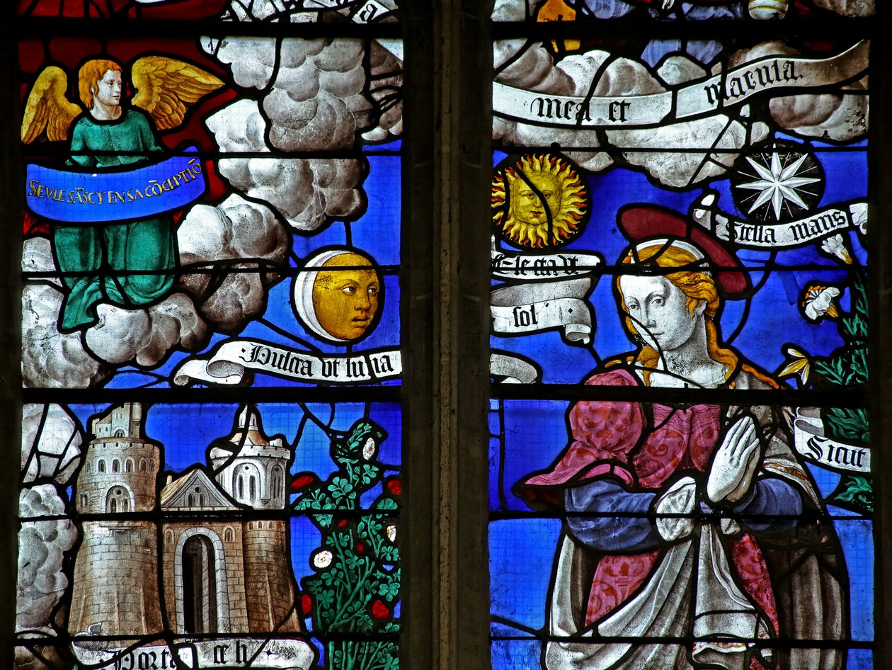 Finestra w11 raffigurante un dettaglio dalle Litanie della Vergine Maria da French School