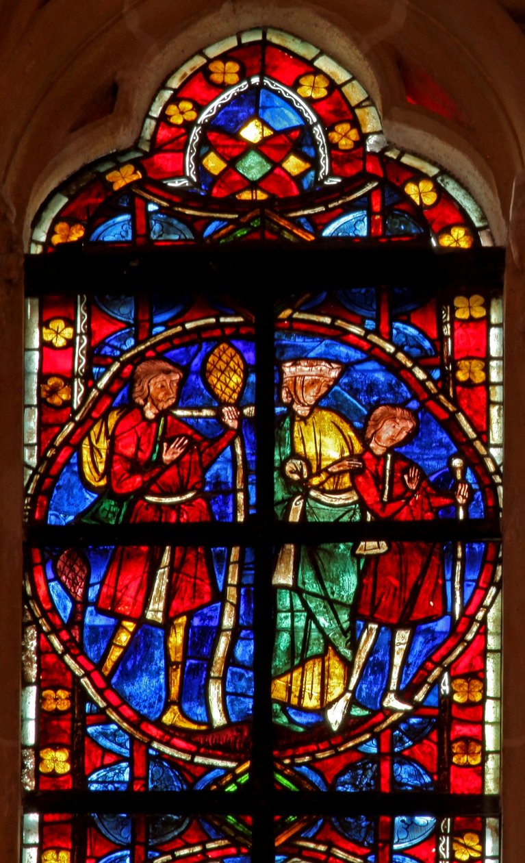 Finestra w210 raffigurante una scena della leggenda di San Giacomo e il dipendente perduto con pellegrini a Compostella: la famiglia riunita parte da French School