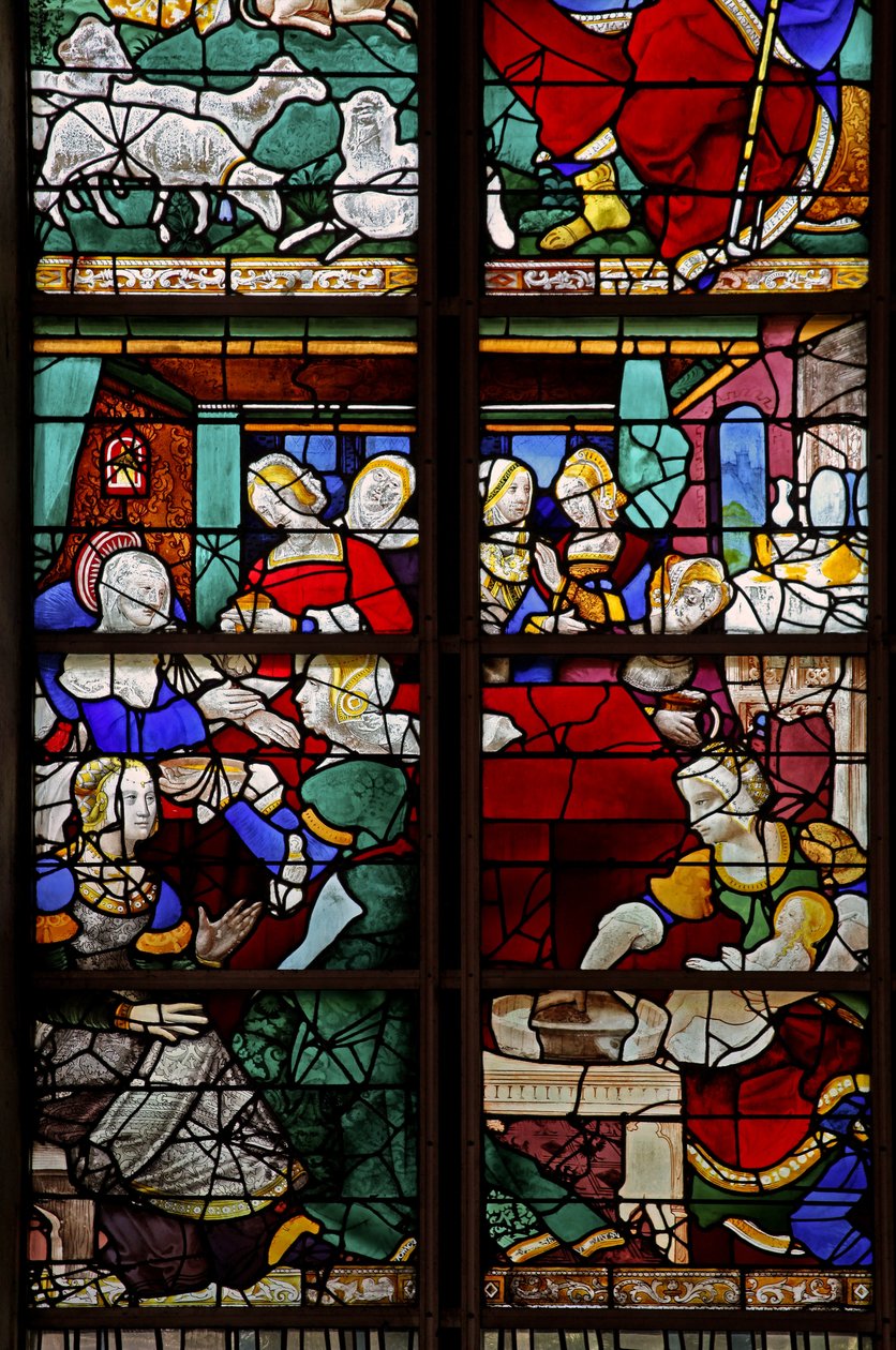 Finestra w2 raffigurante una scena della Vita della Vergine Maria: la sua nascita con numerose persone, levatrici ecc. da French School