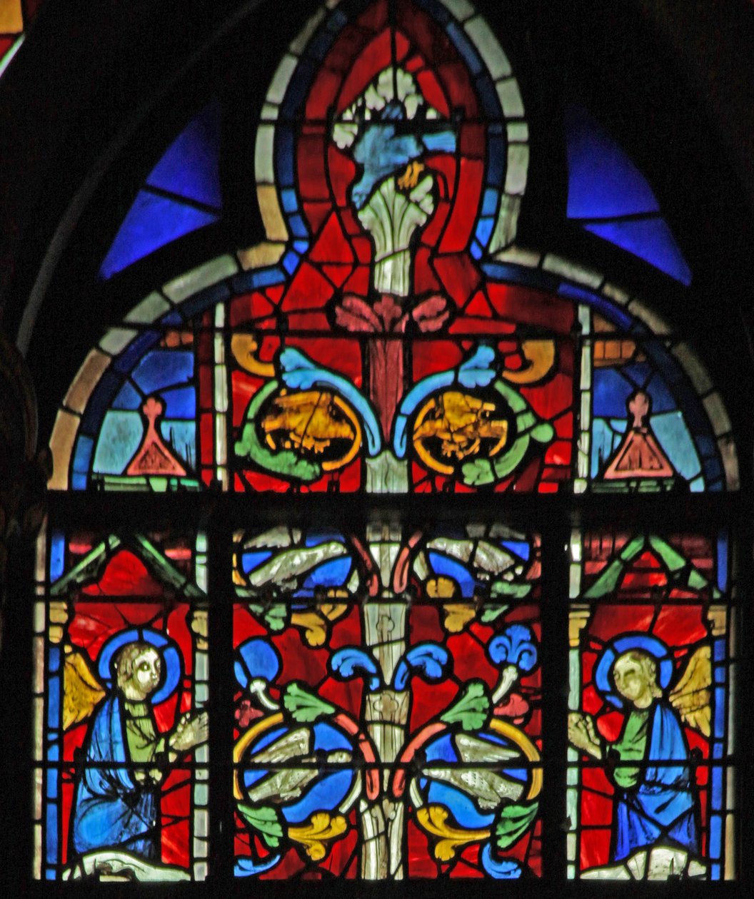 Colombe dello Spirito Santo in cima all