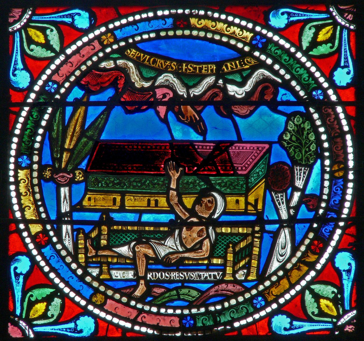 Finestra wXVII raffigurante un sacerdote - resuscitando da French School