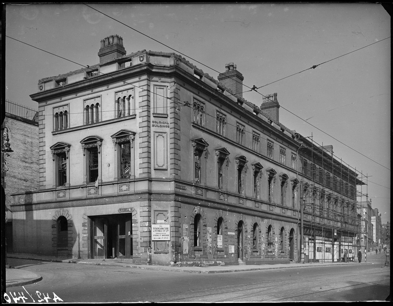 Edifici coloniali, 7 Horsefair, Ladywood, Birmingham da George Bernard Mason