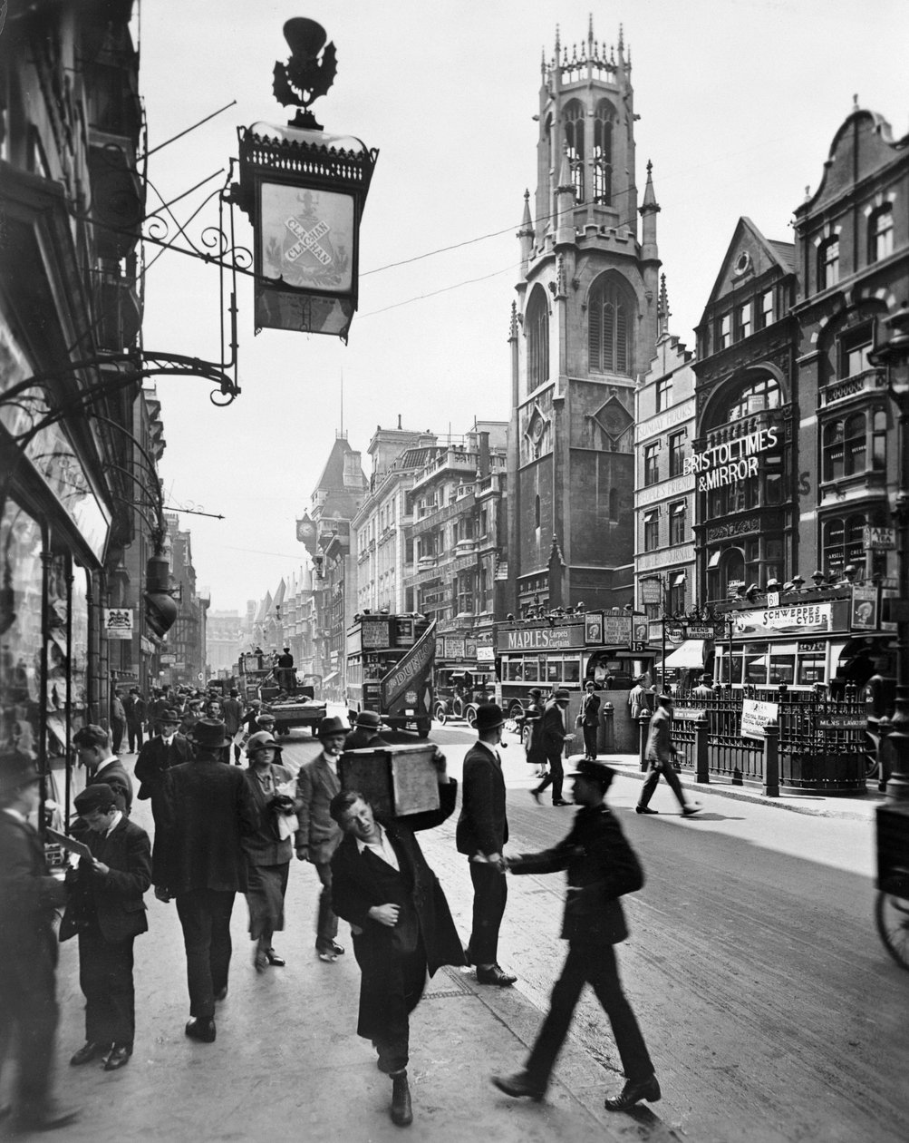 Fleet Street guardando a ovest, City of London, anni 1920 da George Davison Reid
