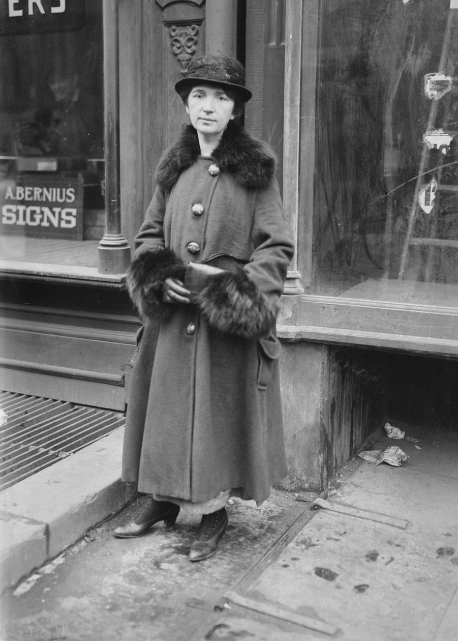 Margaret Sanger, colpevole di aver violato il codice penale statale gestendo la prima clinica per il controllo delle nascite, 1917 da George Grantham Bain