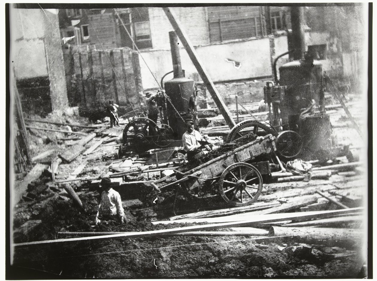 Cantiere per il Bagno e la Piscina Comunale sulla Heiligeweg ad Amsterdam da George Hendrik Breitner