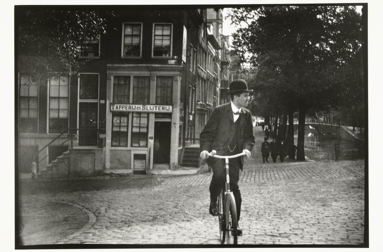 Ciclista sul Keizersgracht ad Amsterdam da George Hendrik Breitner