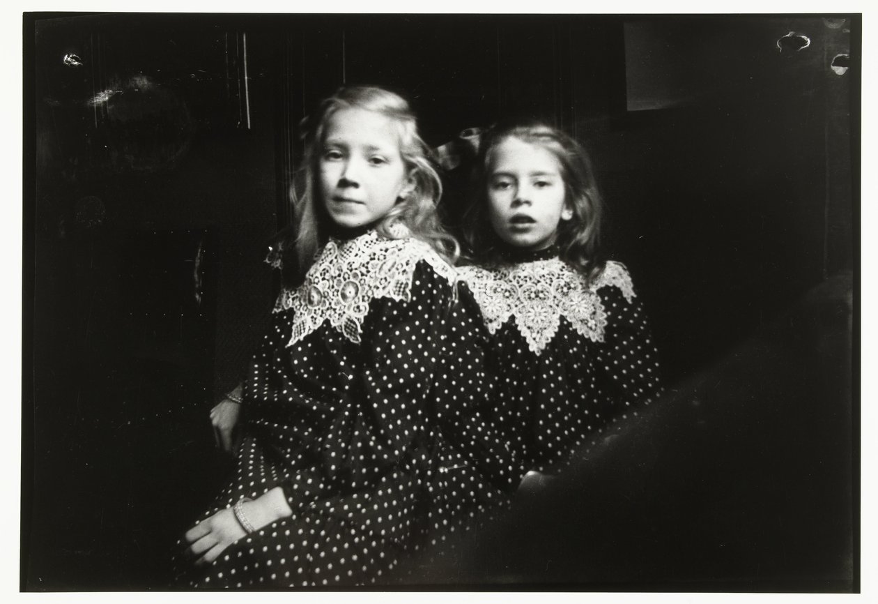 Ritratto di due ragazze sconosciute da George Hendrik Breitner