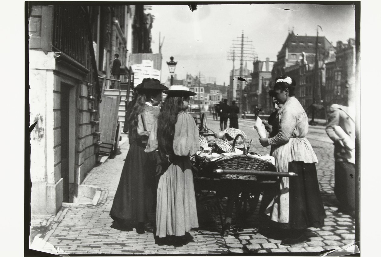 Vendita ambulante da un carretto a mano sul Rokin ad Amsterdam da George Hendrik Breitner